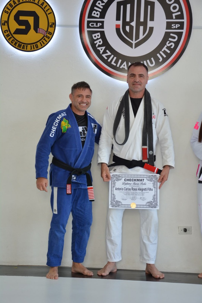 Entrega do Diploma do 1º Grau - Prof. Carlos Rossi